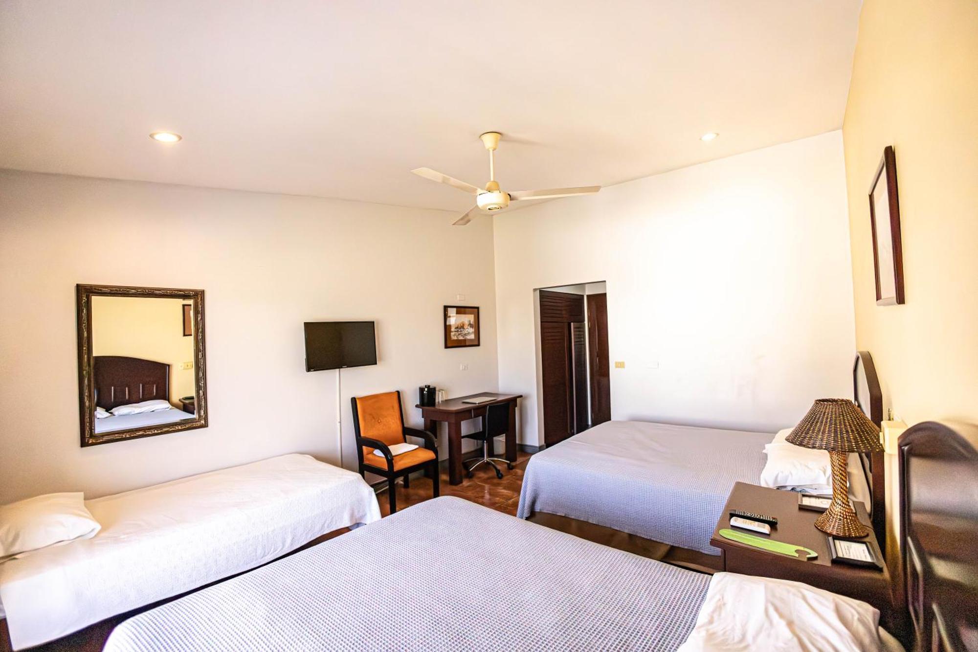 Hotel Cana Brava Inn Cañas المظهر الخارجي الصورة