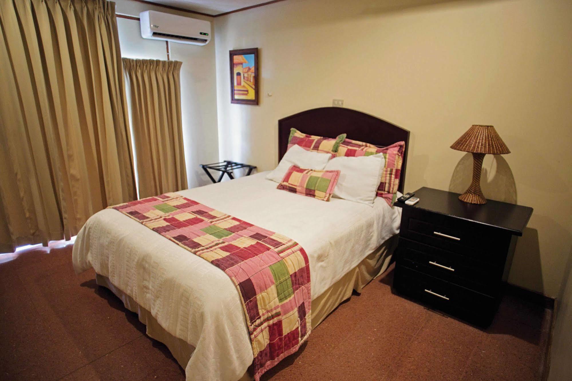 Hotel Cana Brava Inn Cañas المظهر الخارجي الصورة